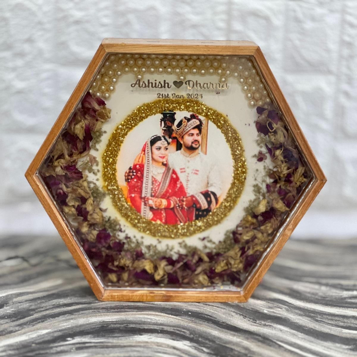 customized-shaadi-garland-memory-design