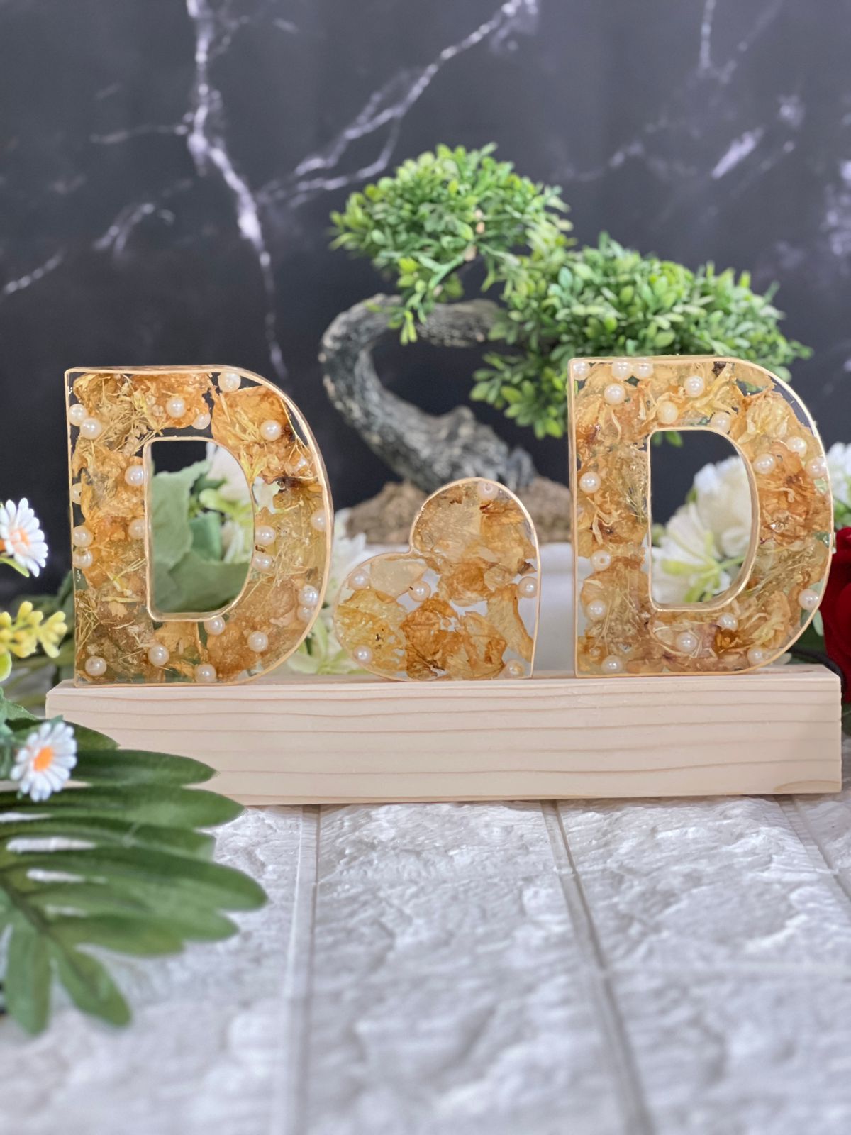 customized-wedding-garland-memory-design