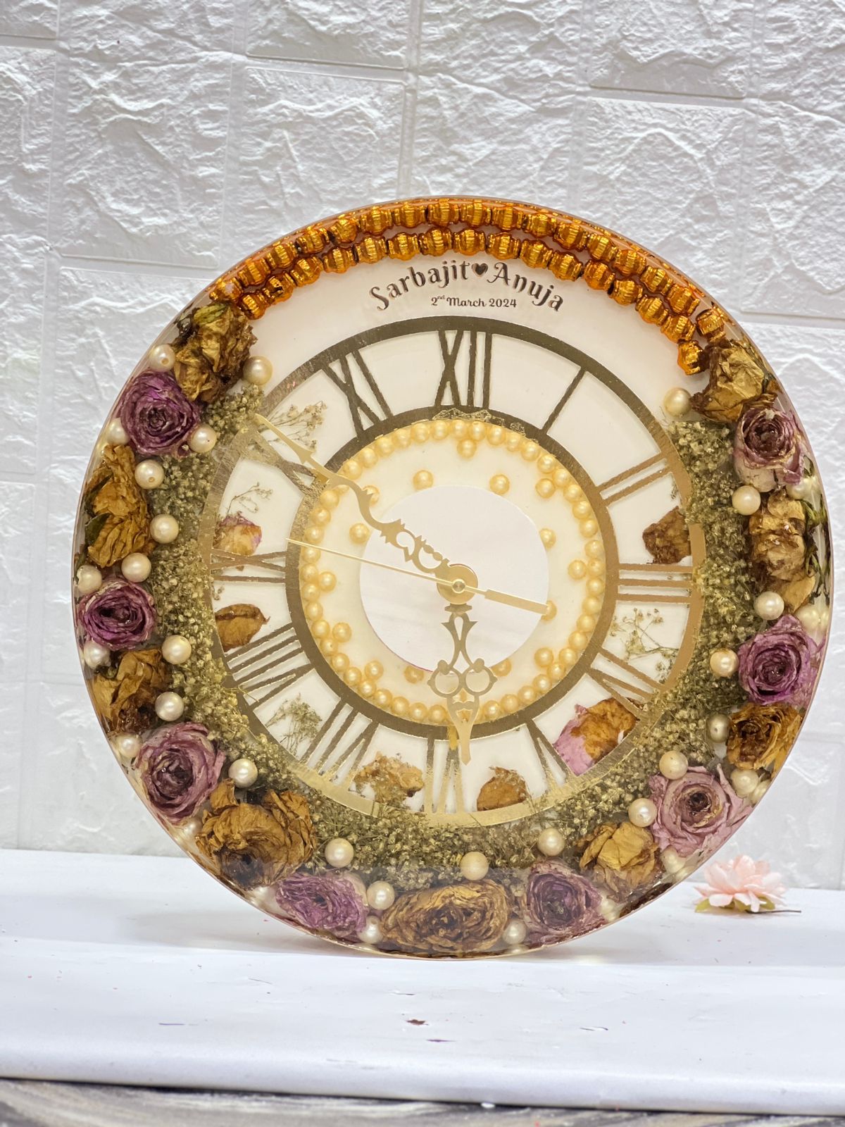 elegant-jaymala-on-metal-stand-india