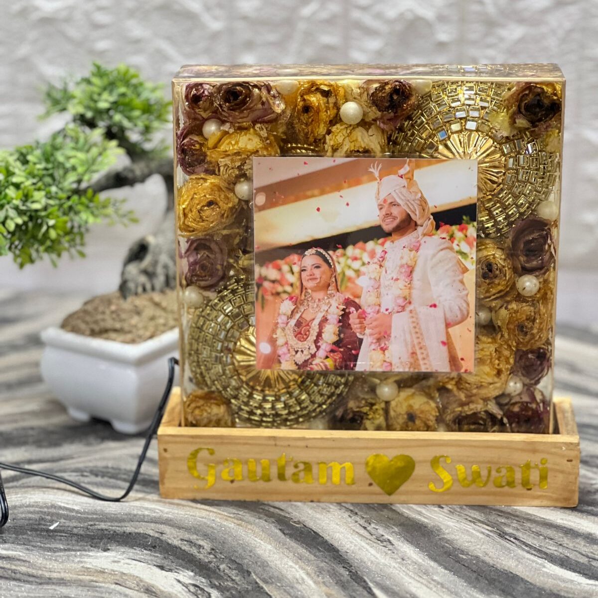 everlasting-epoxy-shadi-garland-customized