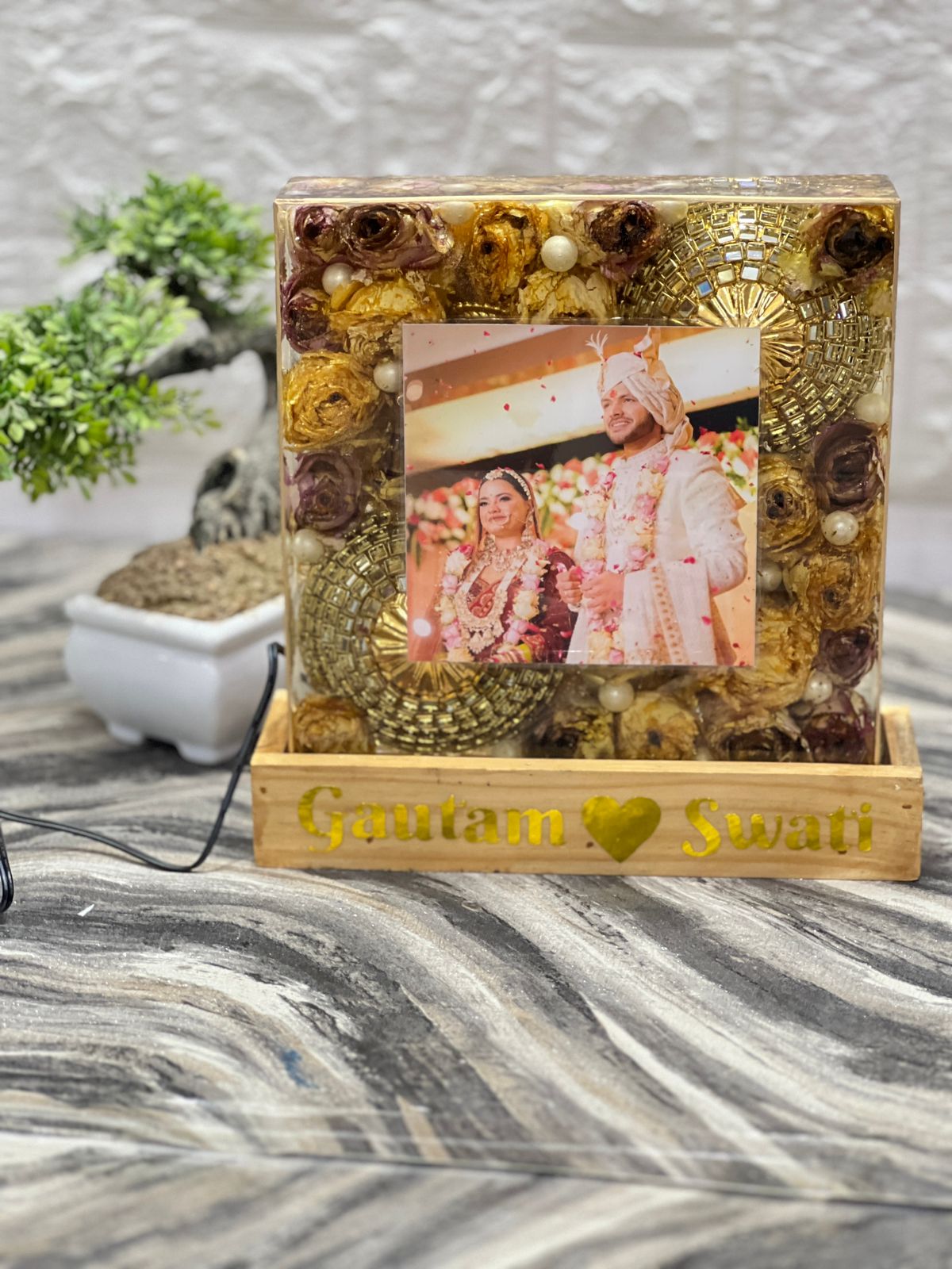 everlasting-epoxy-shadi-garland-customized
