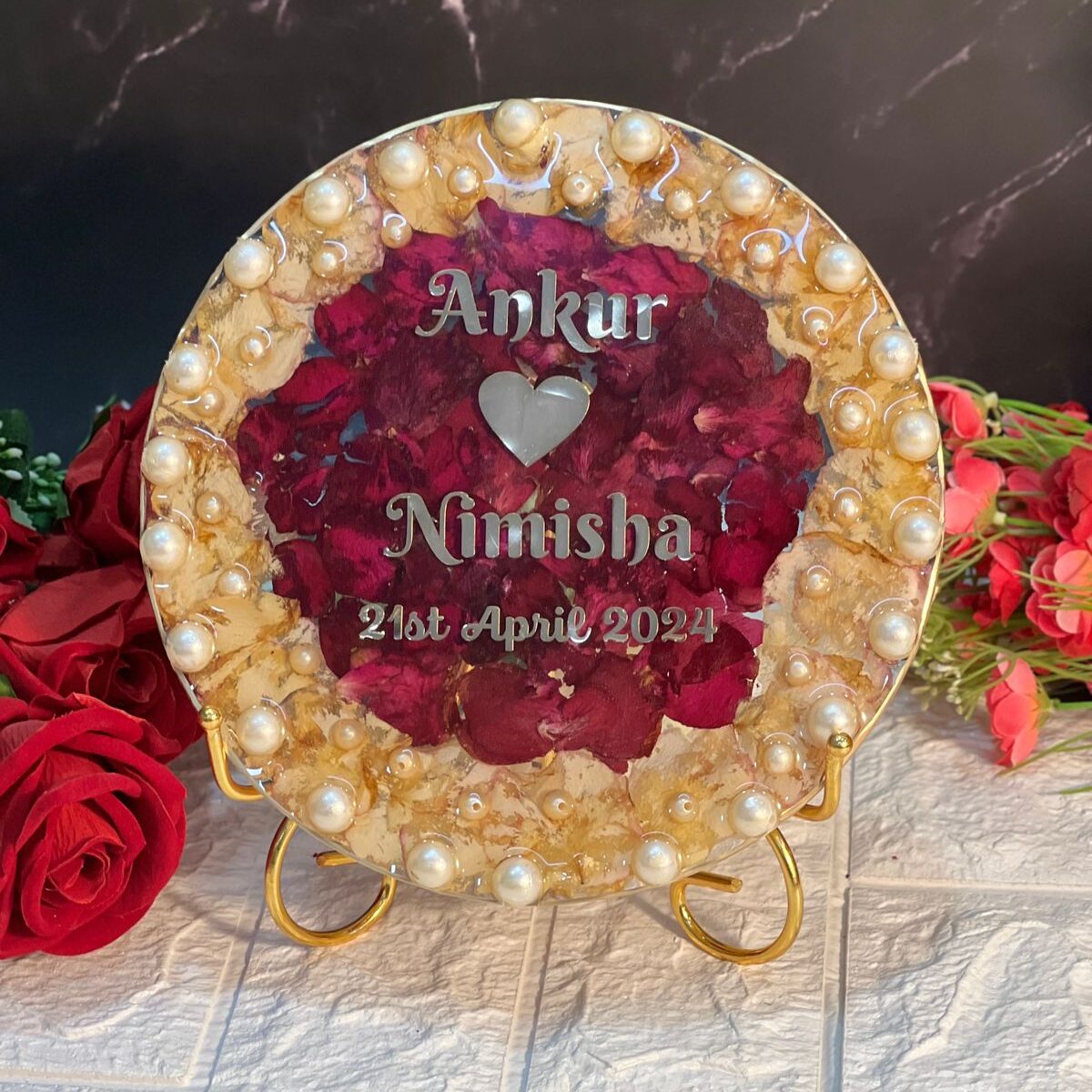 round-jaymala-with-pearls-and-flowers-price