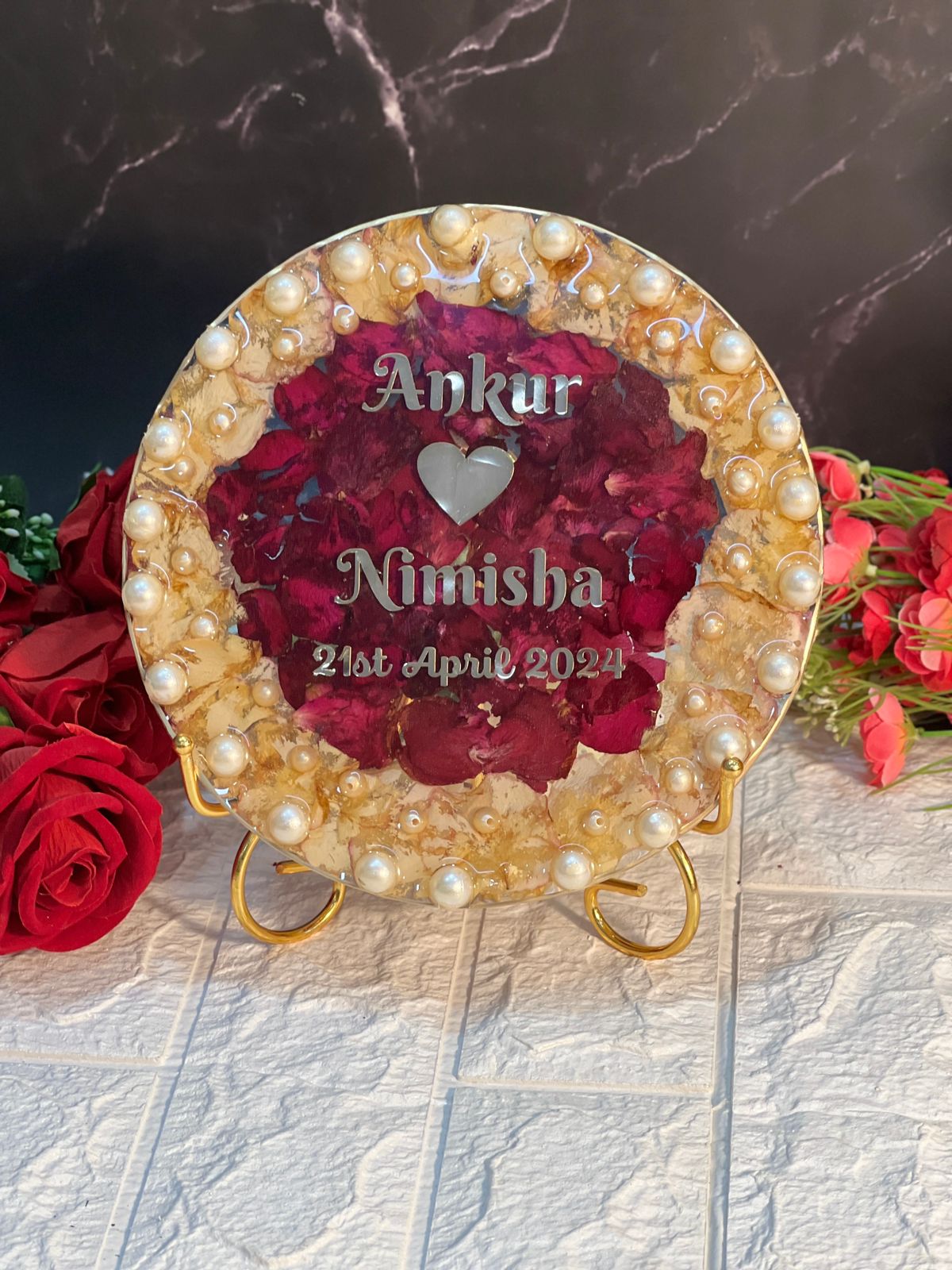 round-jaymala-with-pearls-and-flowers-price