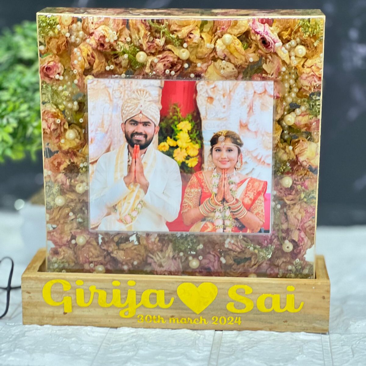 shadi-varmala-with-personalized-details-design