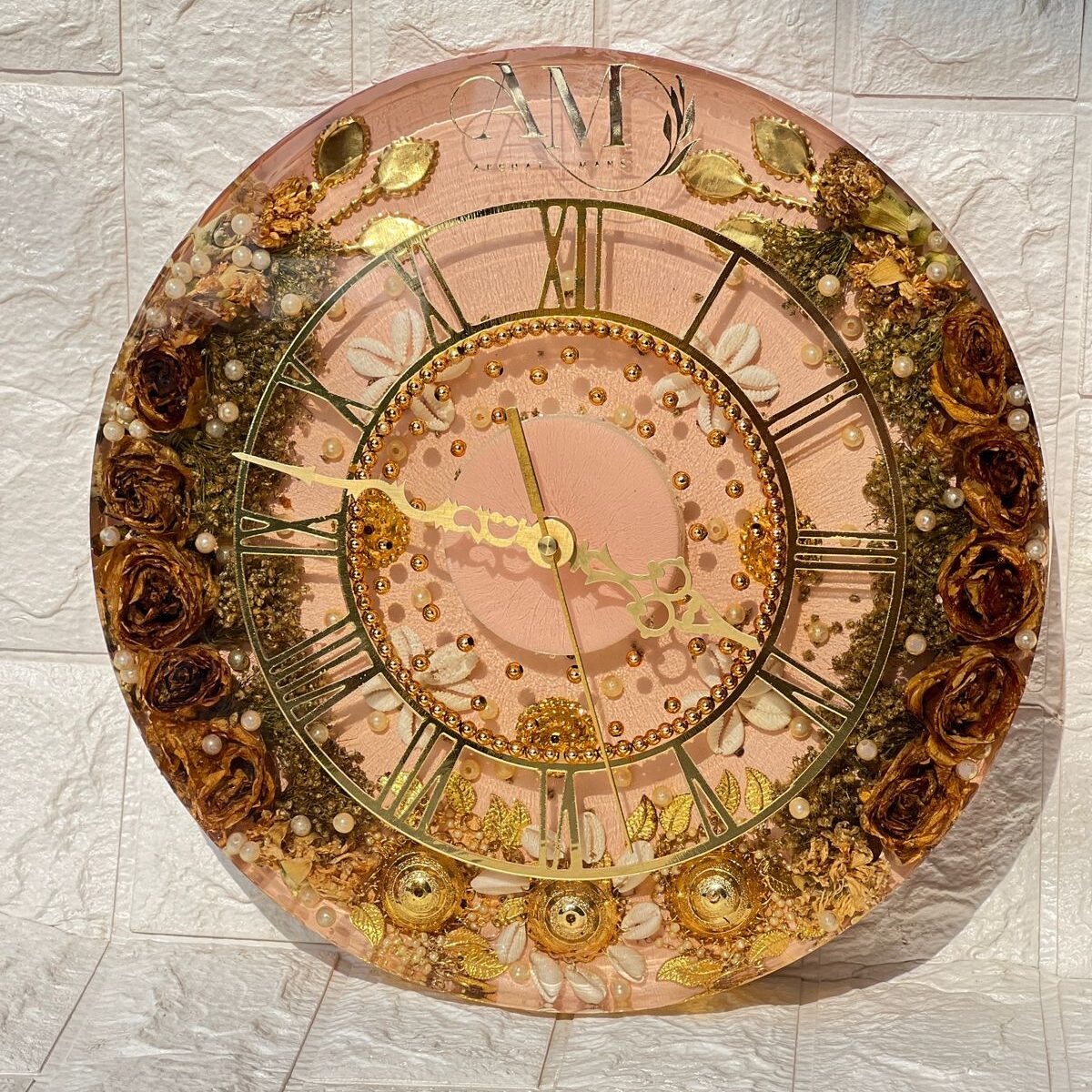 Deep casting Round Wall Clock with Kalira, Pearls & Couple Name Logo