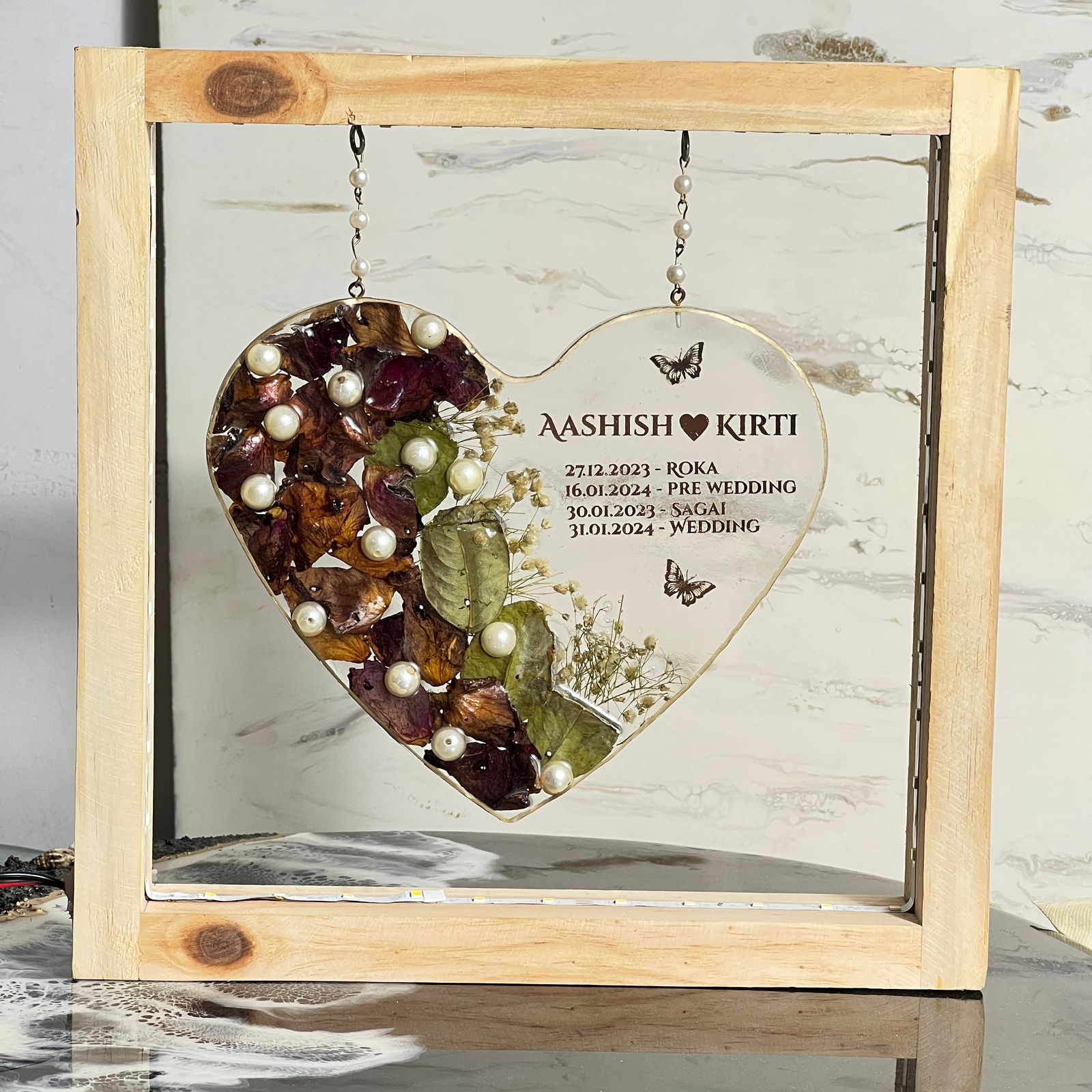 Hanging Deep Casting Heart Shape with Wooden LED Frame
