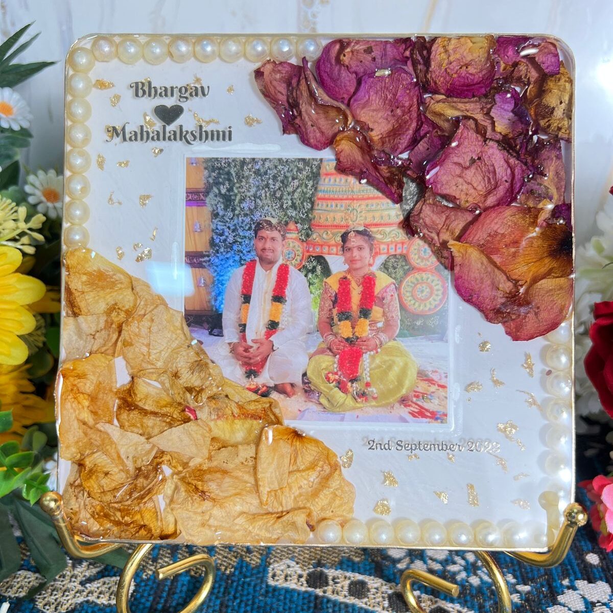 Square-shaped photo Frame with Yellow & Red Petals, white pearls