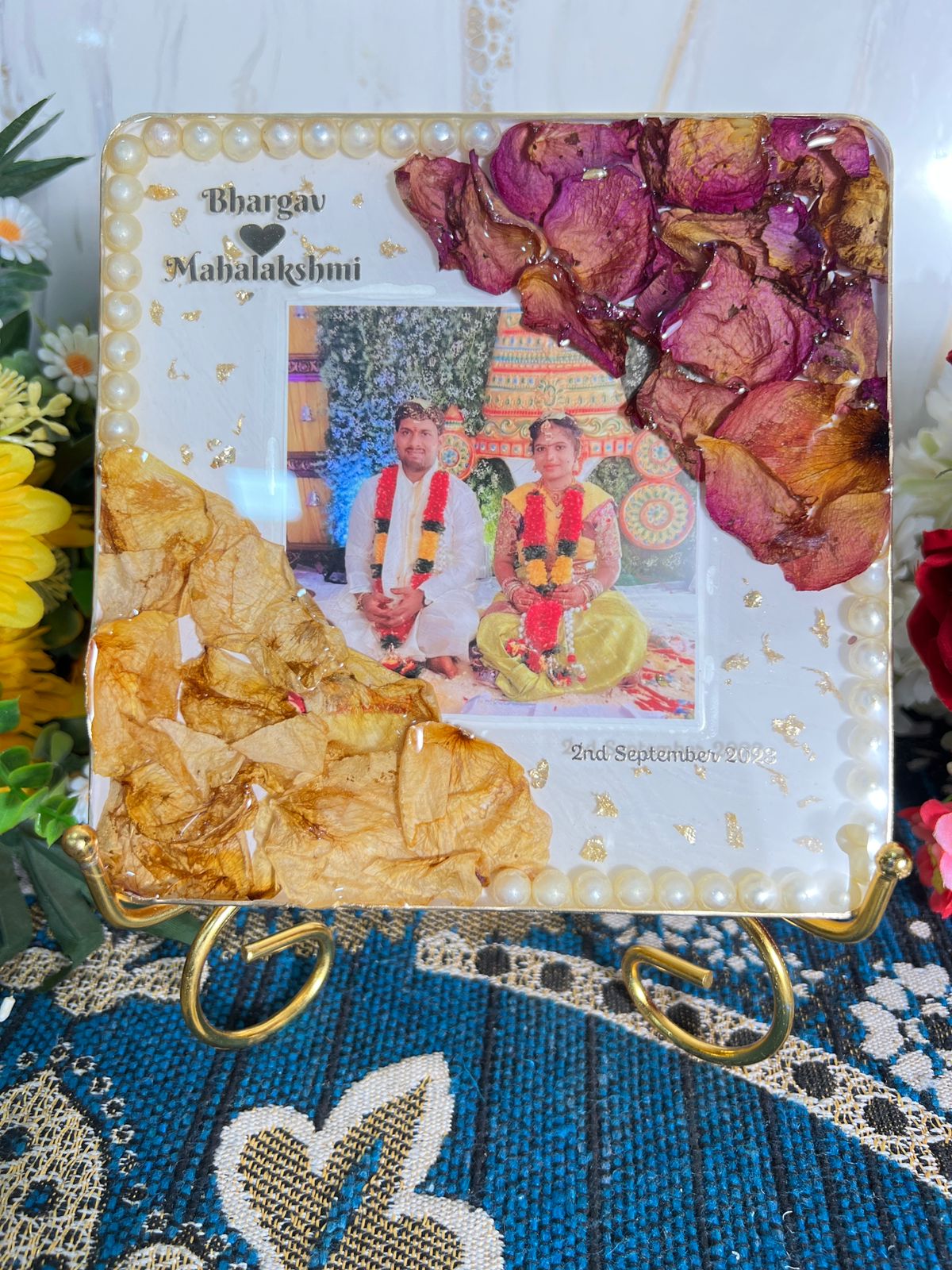 Square-shaped photo Frame with Yellow & Red Petals, white pearls