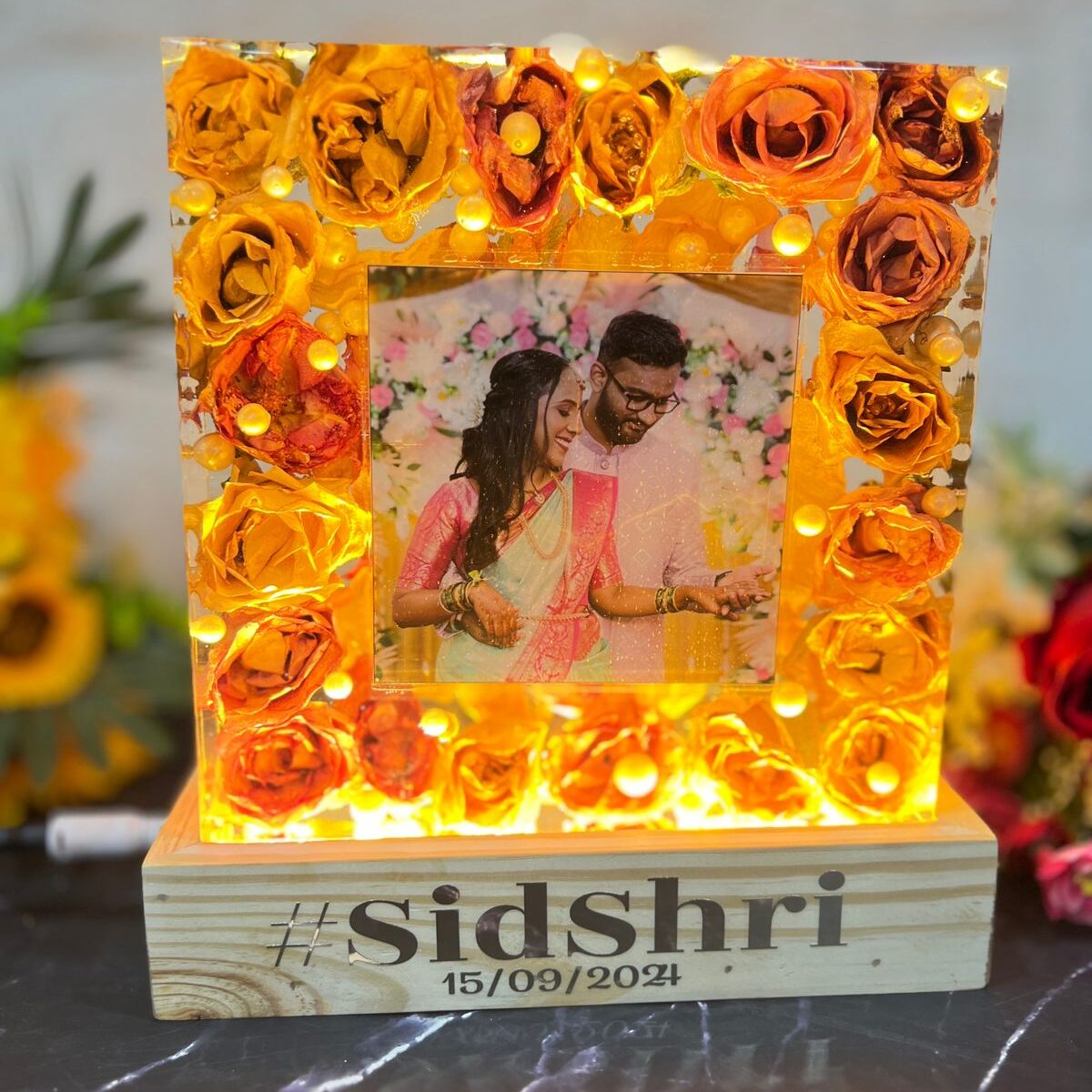 square-shape-deep-casting-frame-with-led-lights