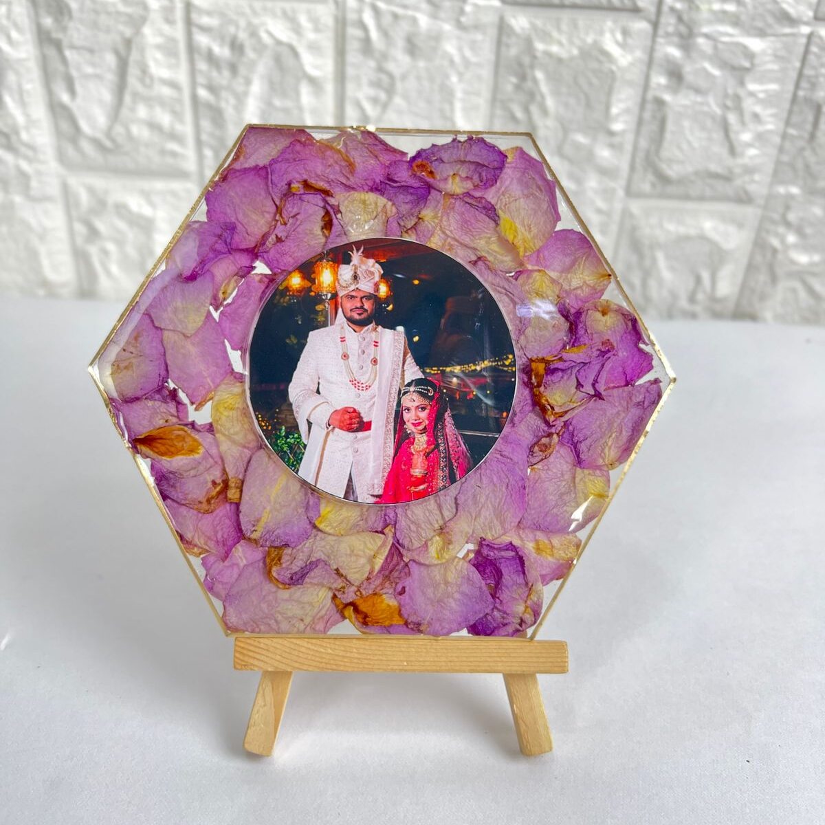 Flower Preservation in Resin