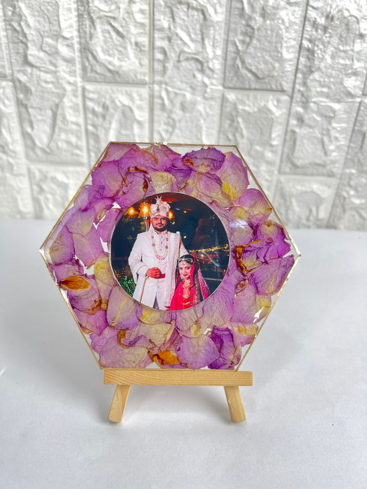 Flower Preservation in Resin