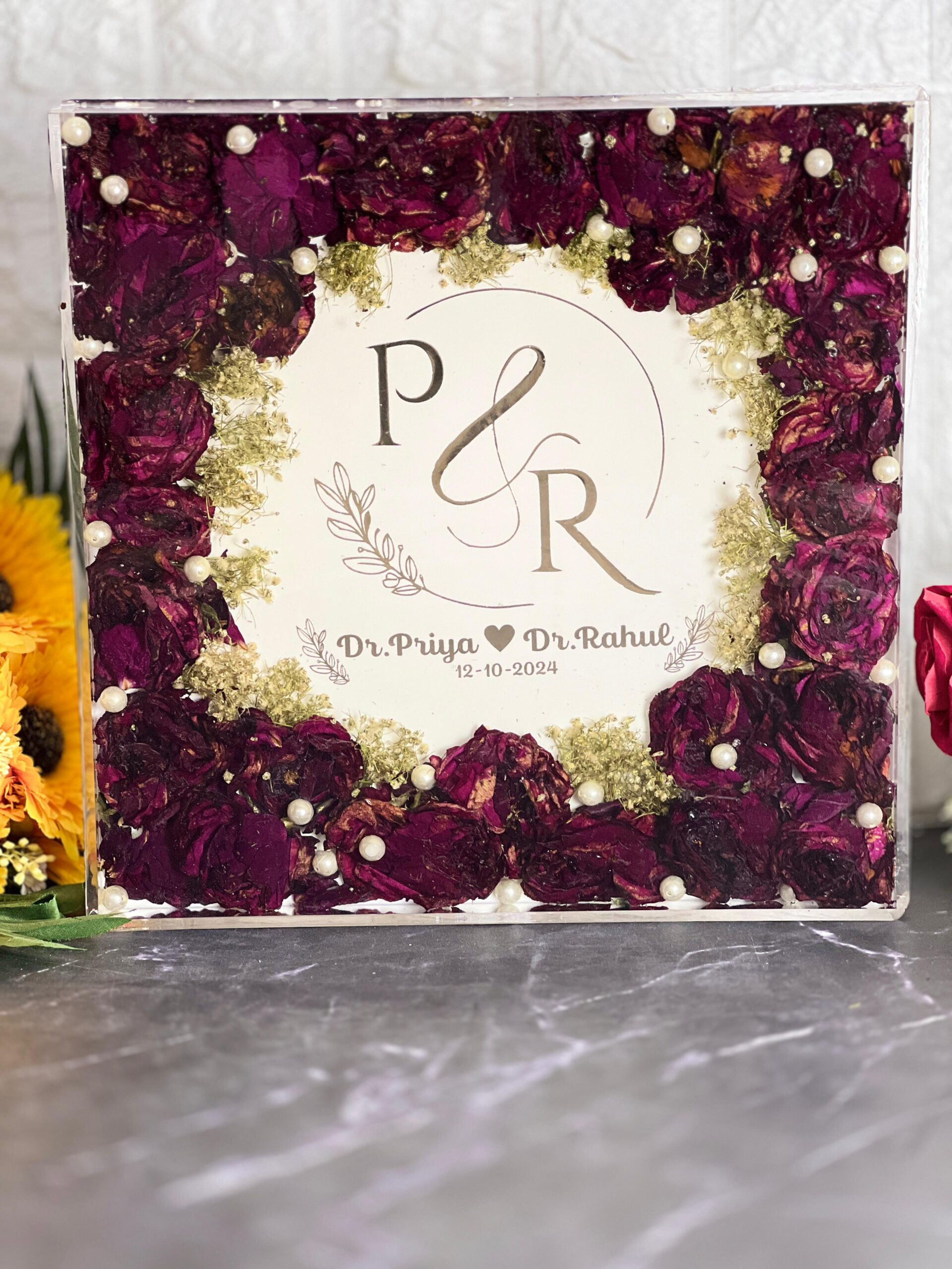 wedding roses preservation in resin