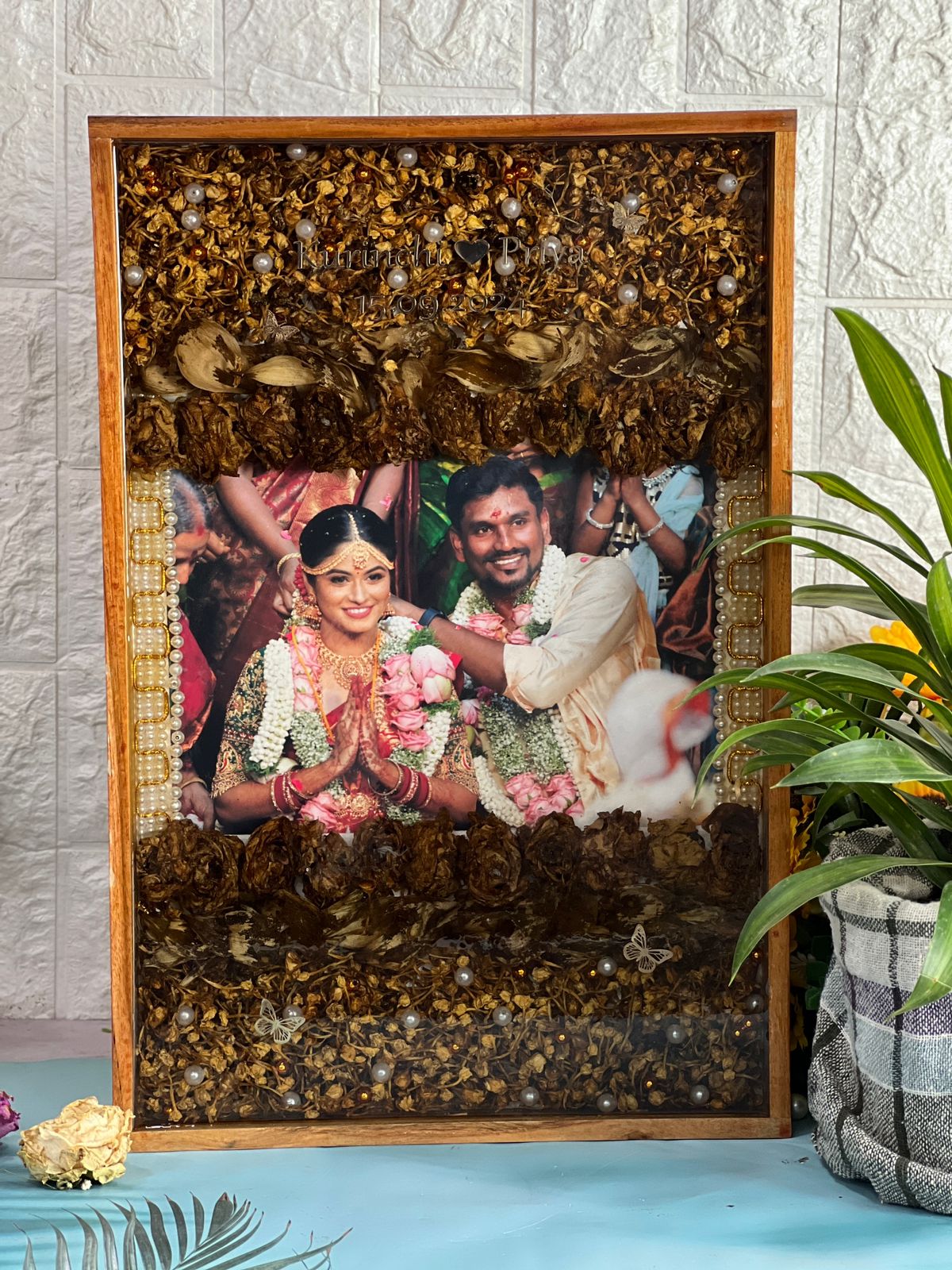 teakwood varmala preservation frame