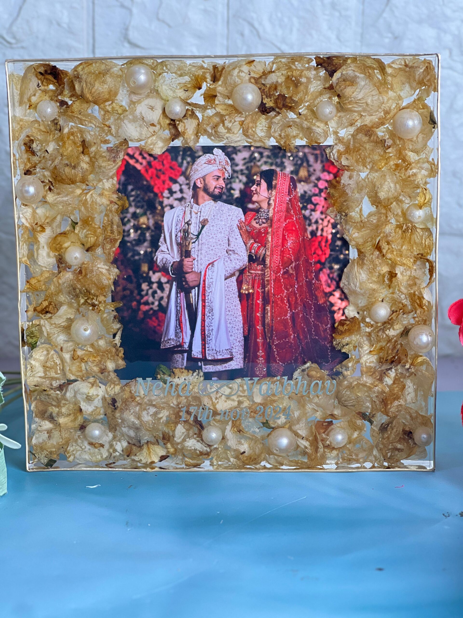 crystal clear wedding memory preservation resin frame