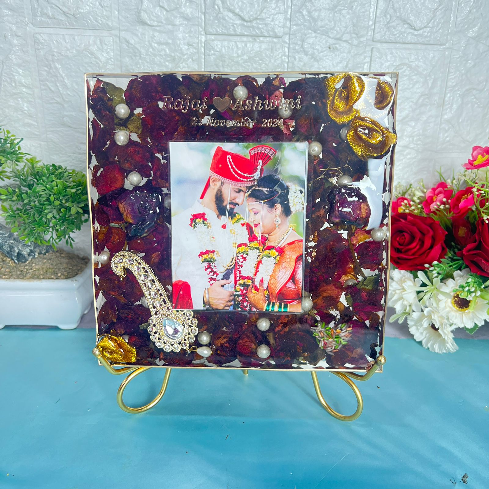 deep casting wedding flower preservation resin keepsake