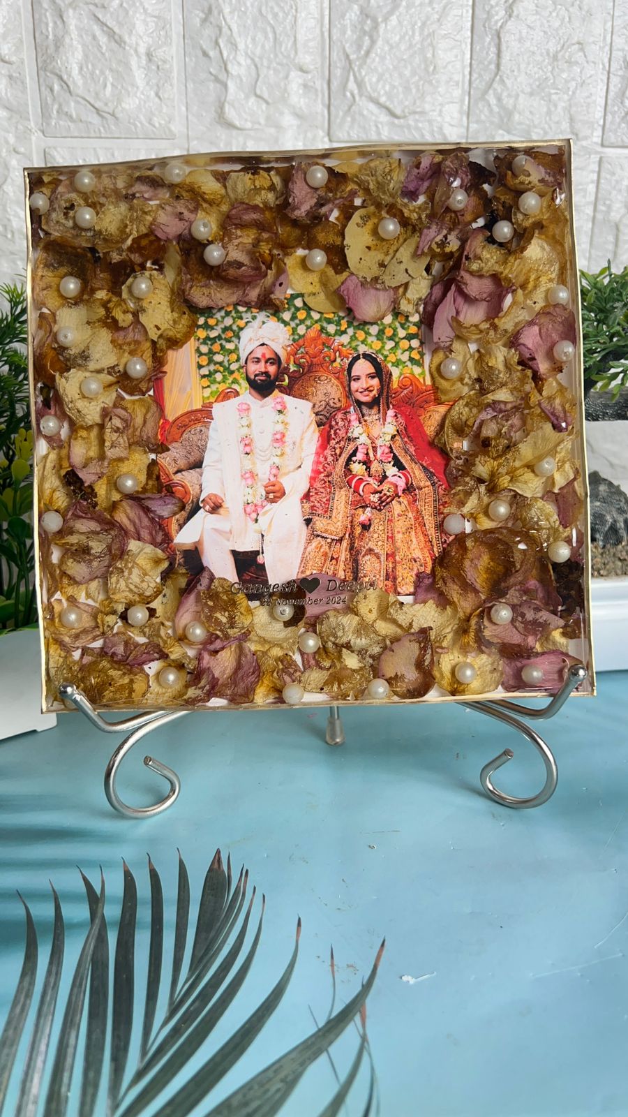 resin flower preservation in deep casting frame