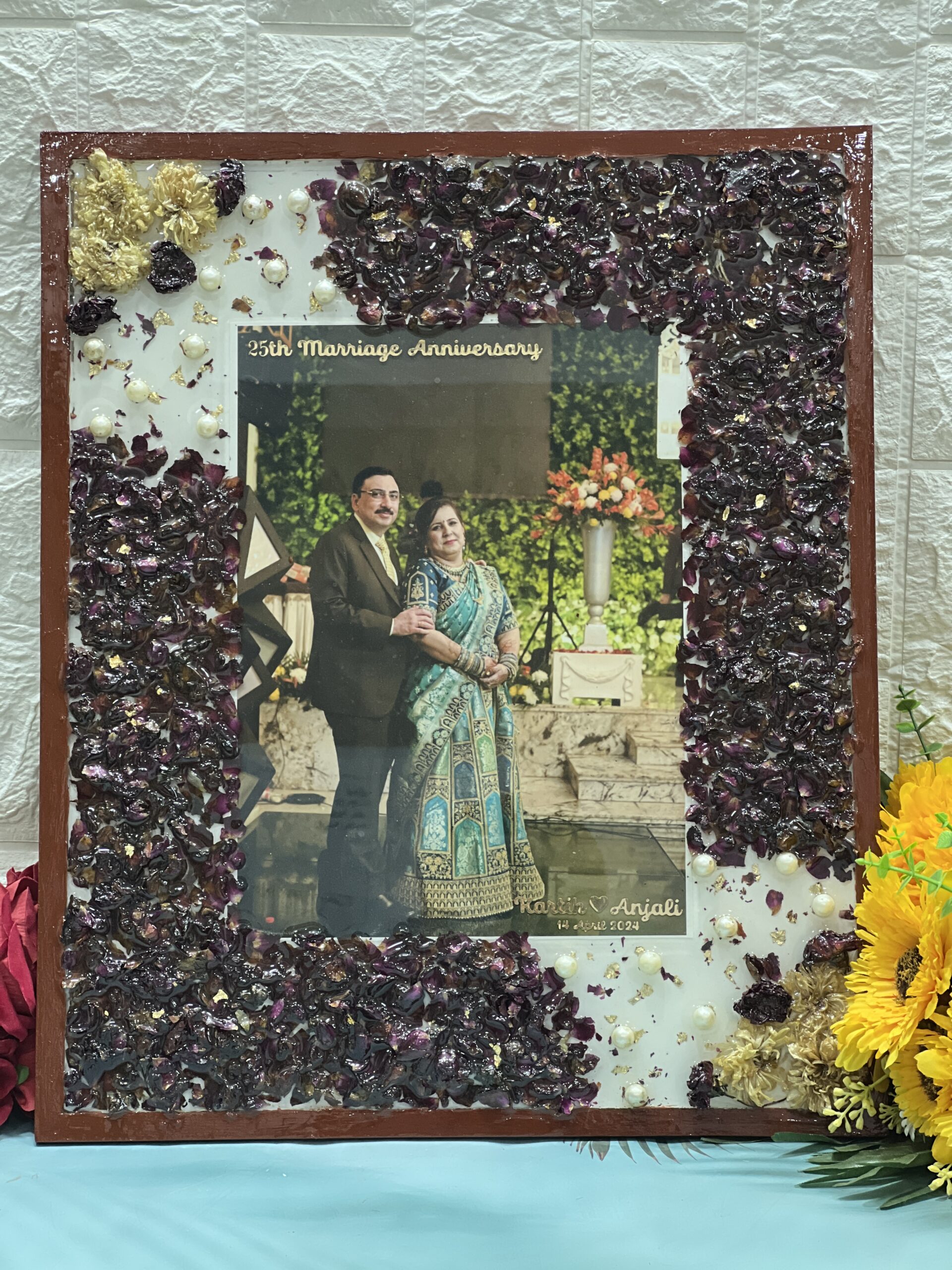 Wooden resin preservation frame