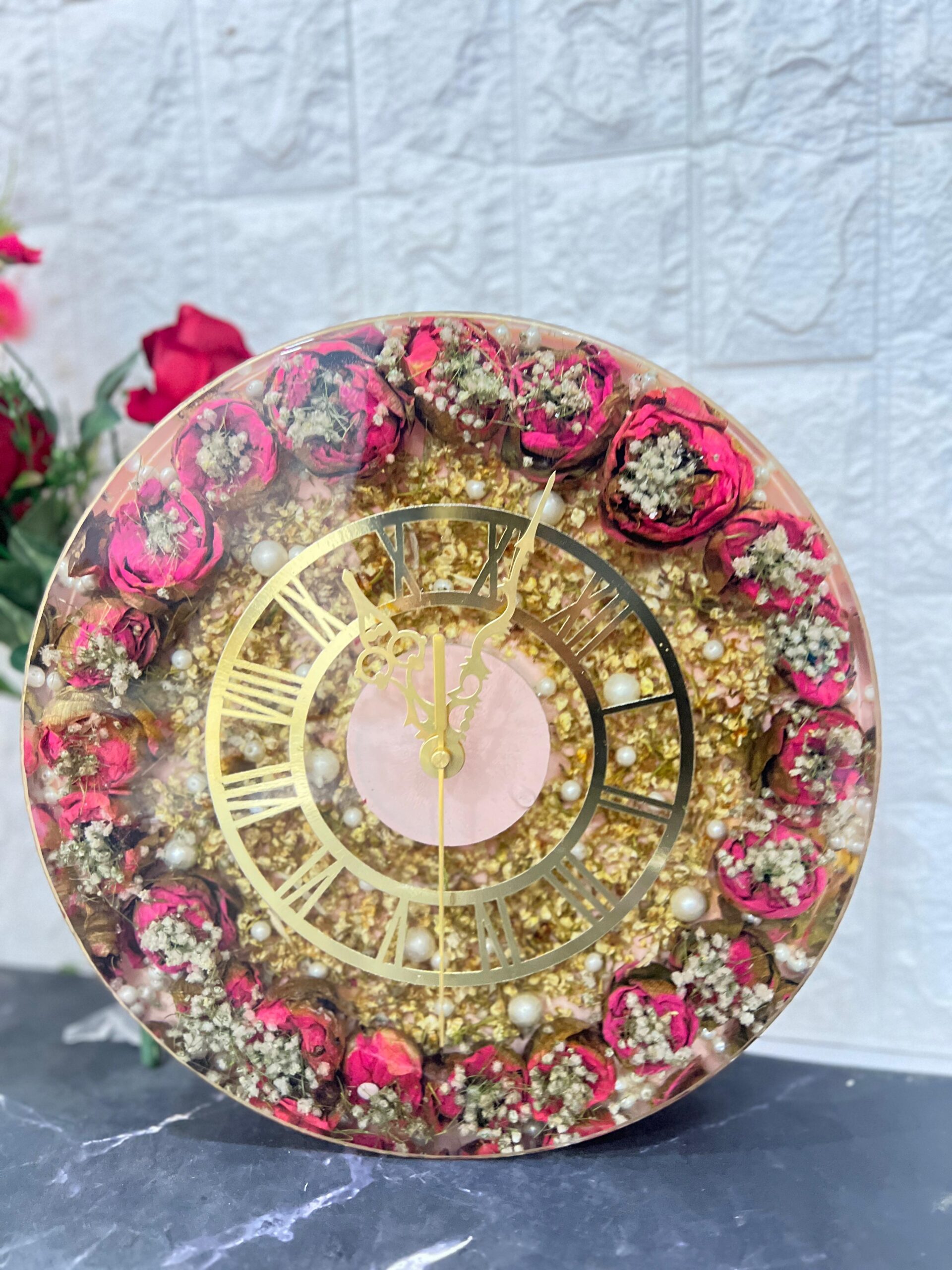 deep casting resin clock