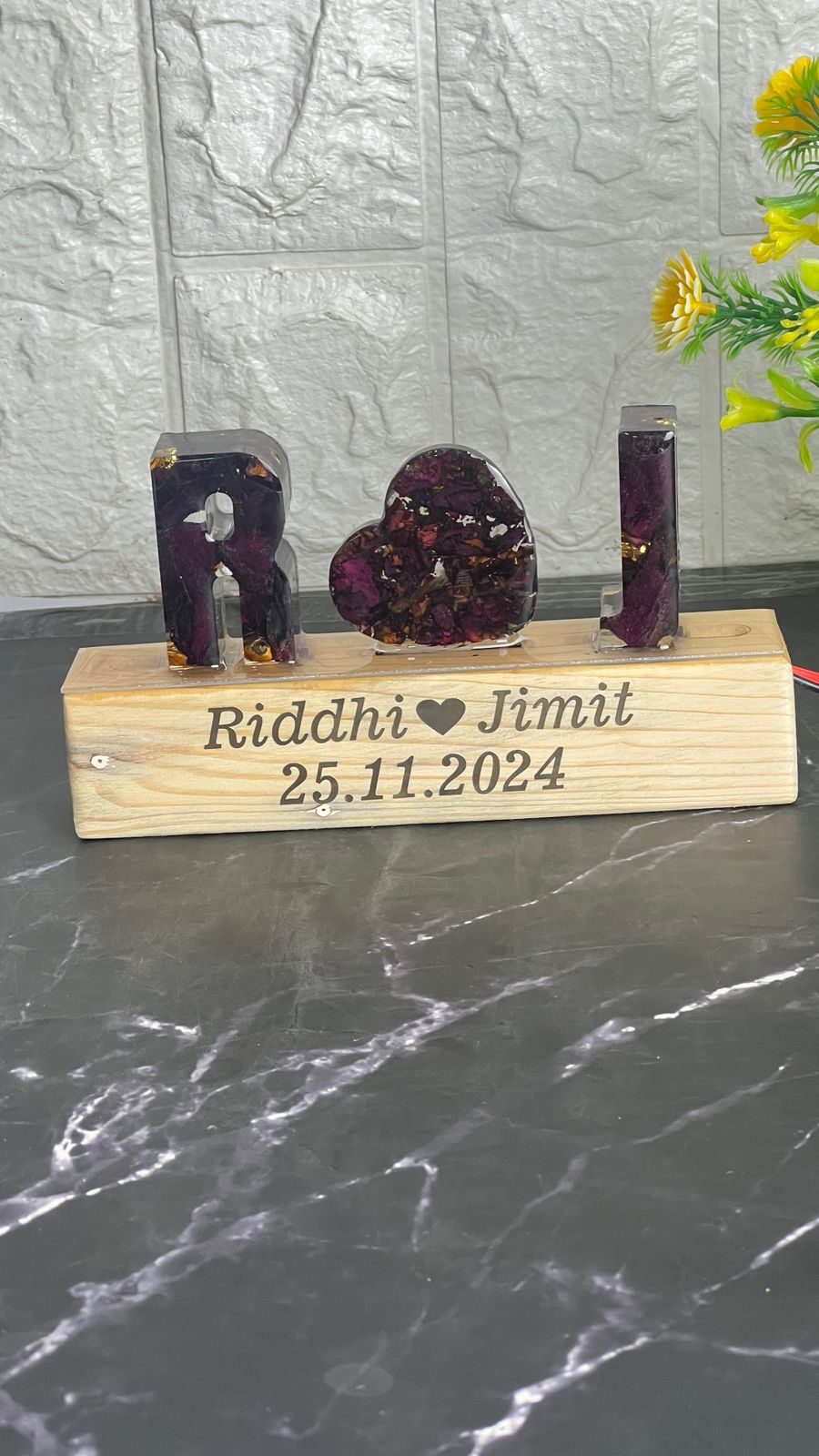 handmade resin anniversary gift