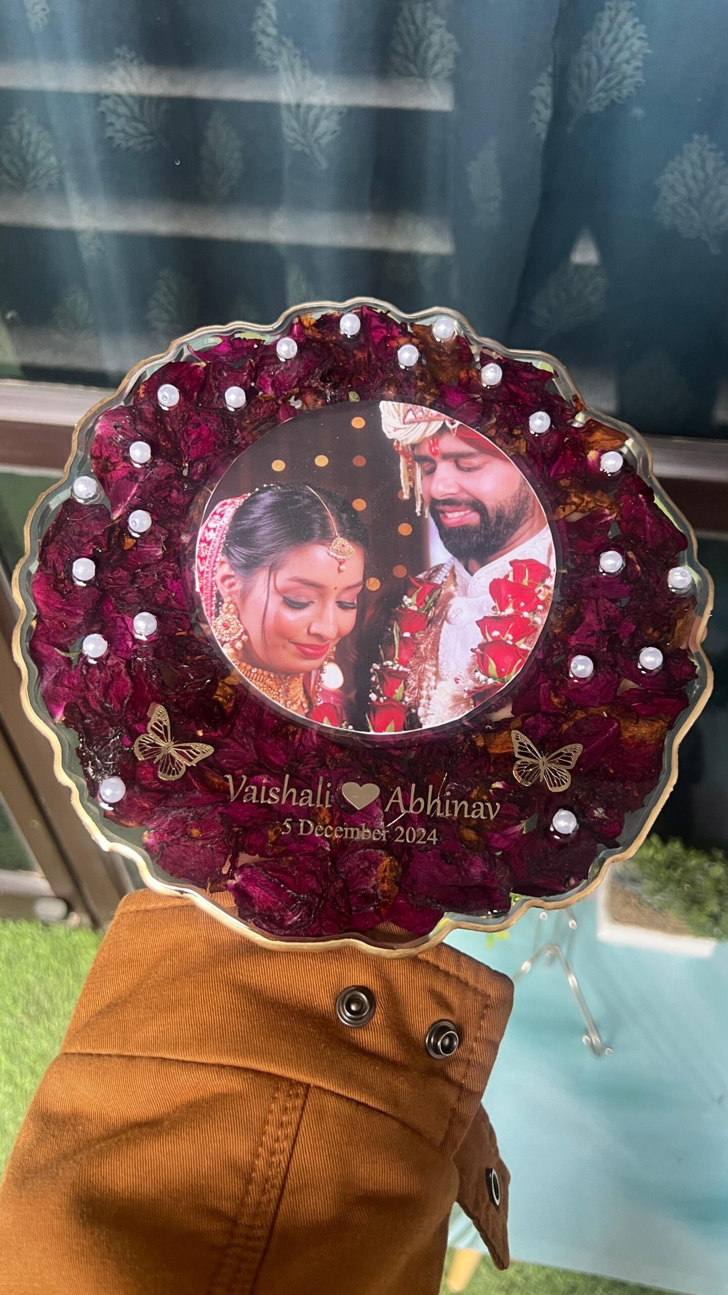 resin frame with preserved wedding flowers