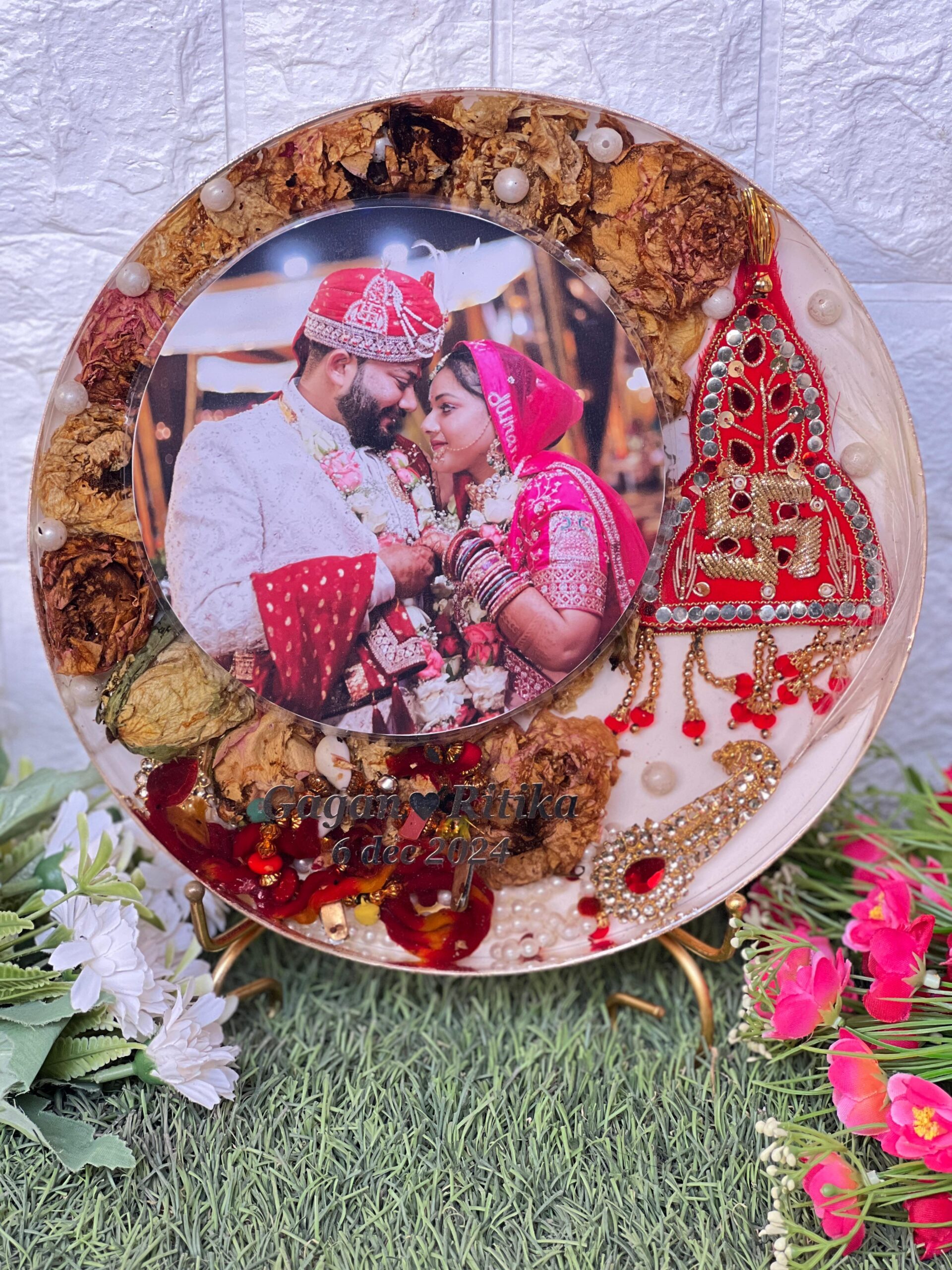 Varmala resin preservation for display