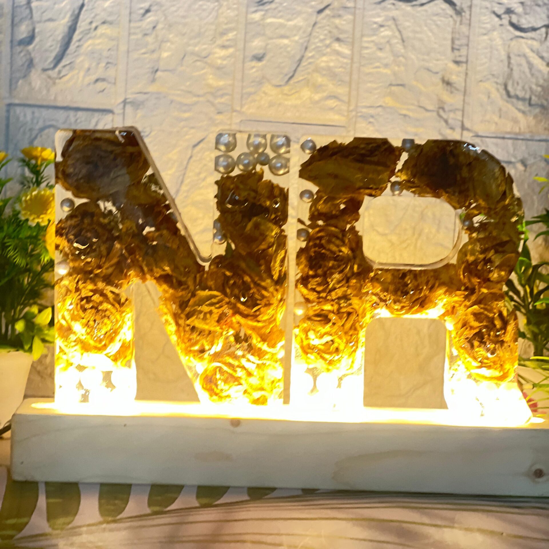 photo frame with wedding card