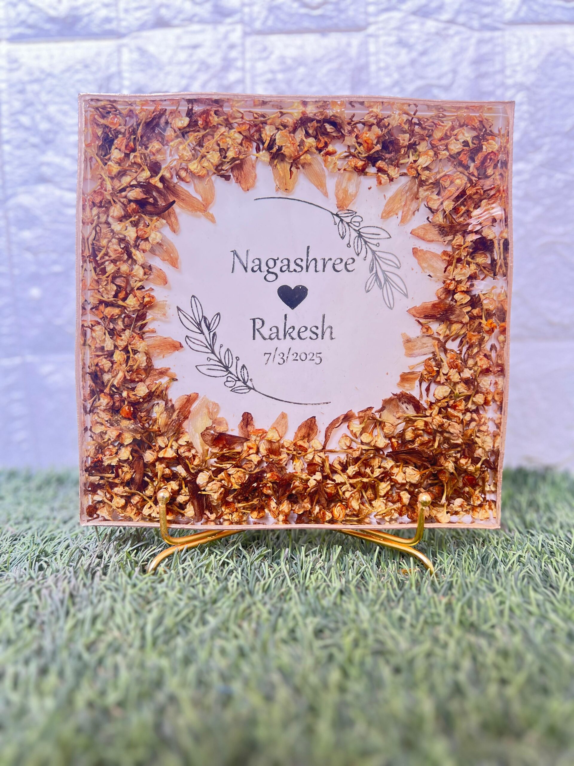 resin flower varmala frame