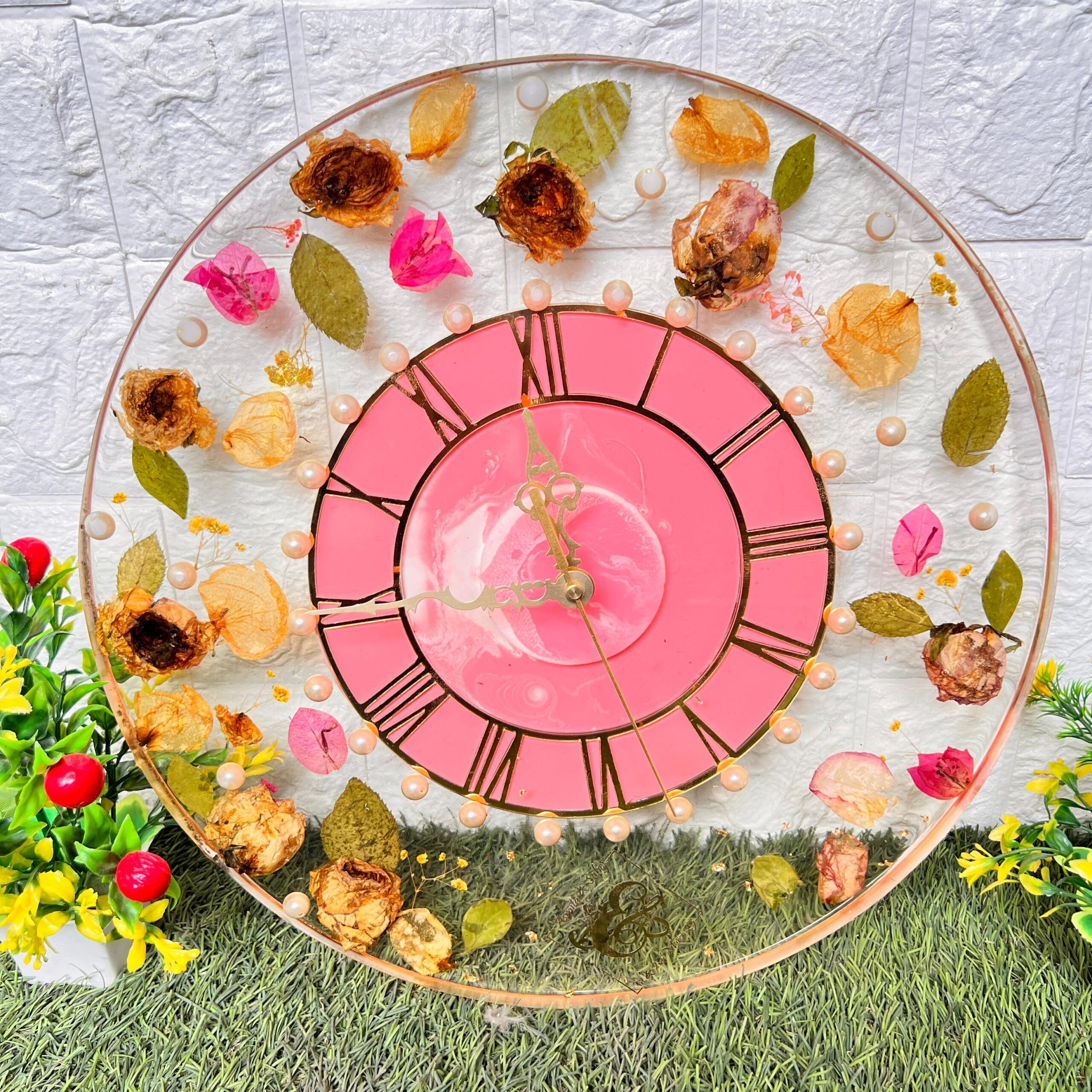 Handmade Resin Wall Clock with Real Preserved Flowers
