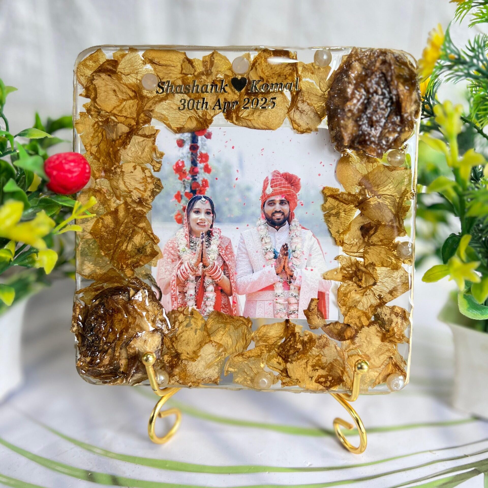 real varmala flower resin frame