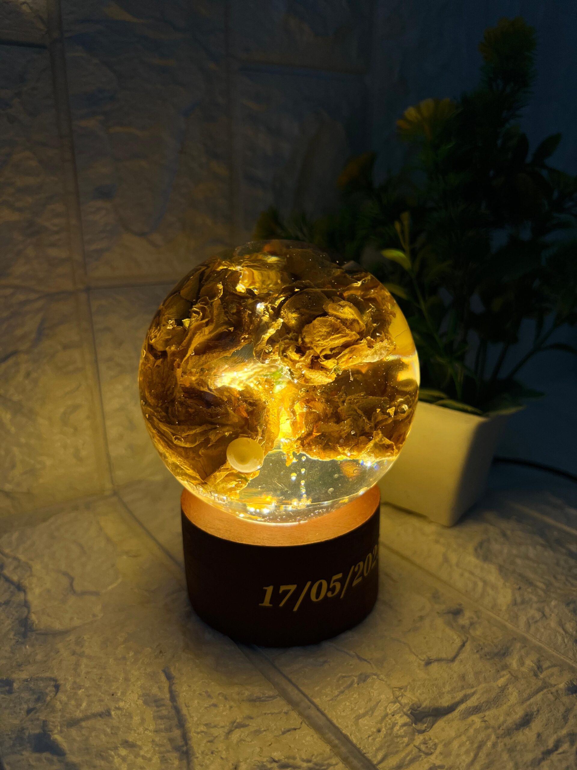 resin flowers preservation