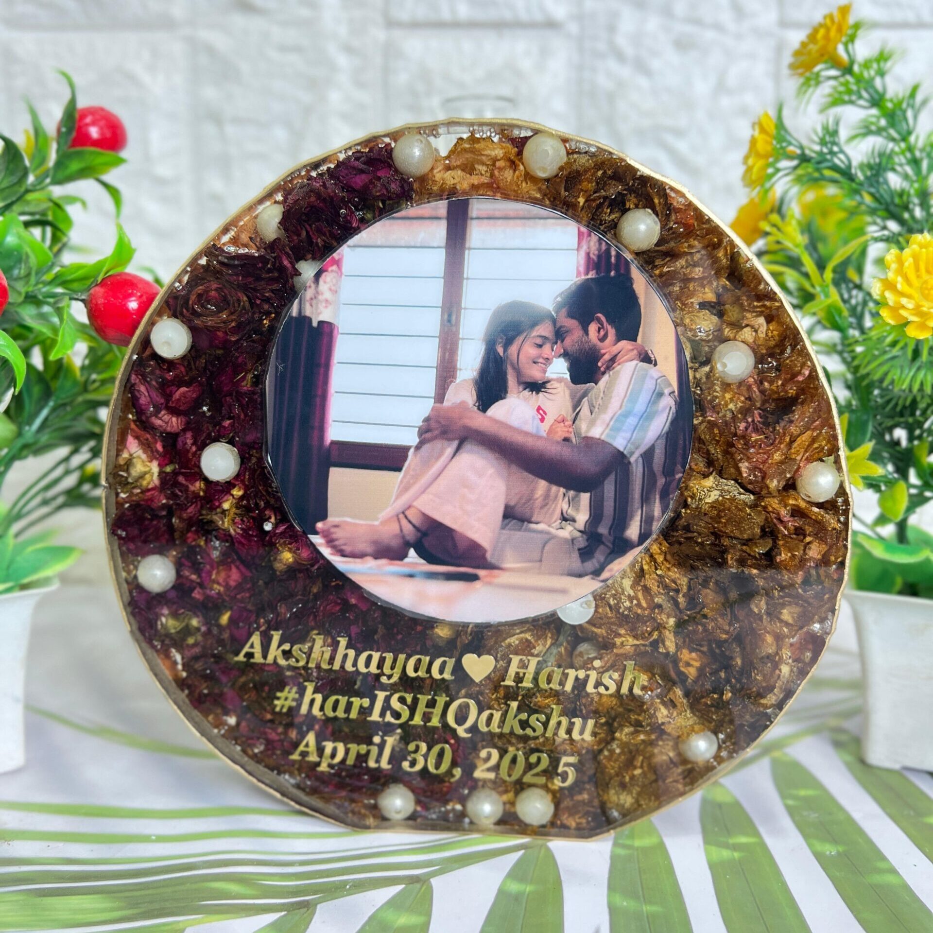 varmala resin frame