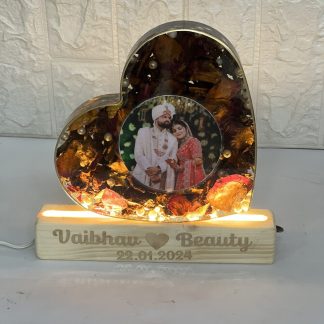 8-inch heart-shaped LED deep casting varmala preservation frame with wedding photo