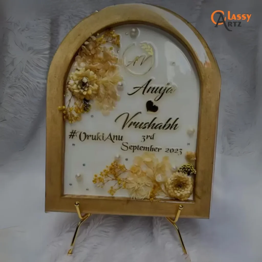Personalised Wedding Flower Preservation Wooden Frame (6×8, 8×12 Inch)