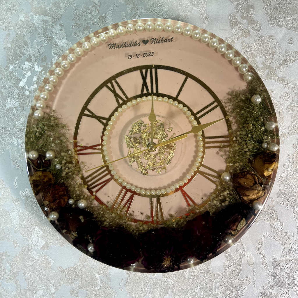 Varmala Preservation with Baby Breath in Resin Analog Wall Clock (12 inch)