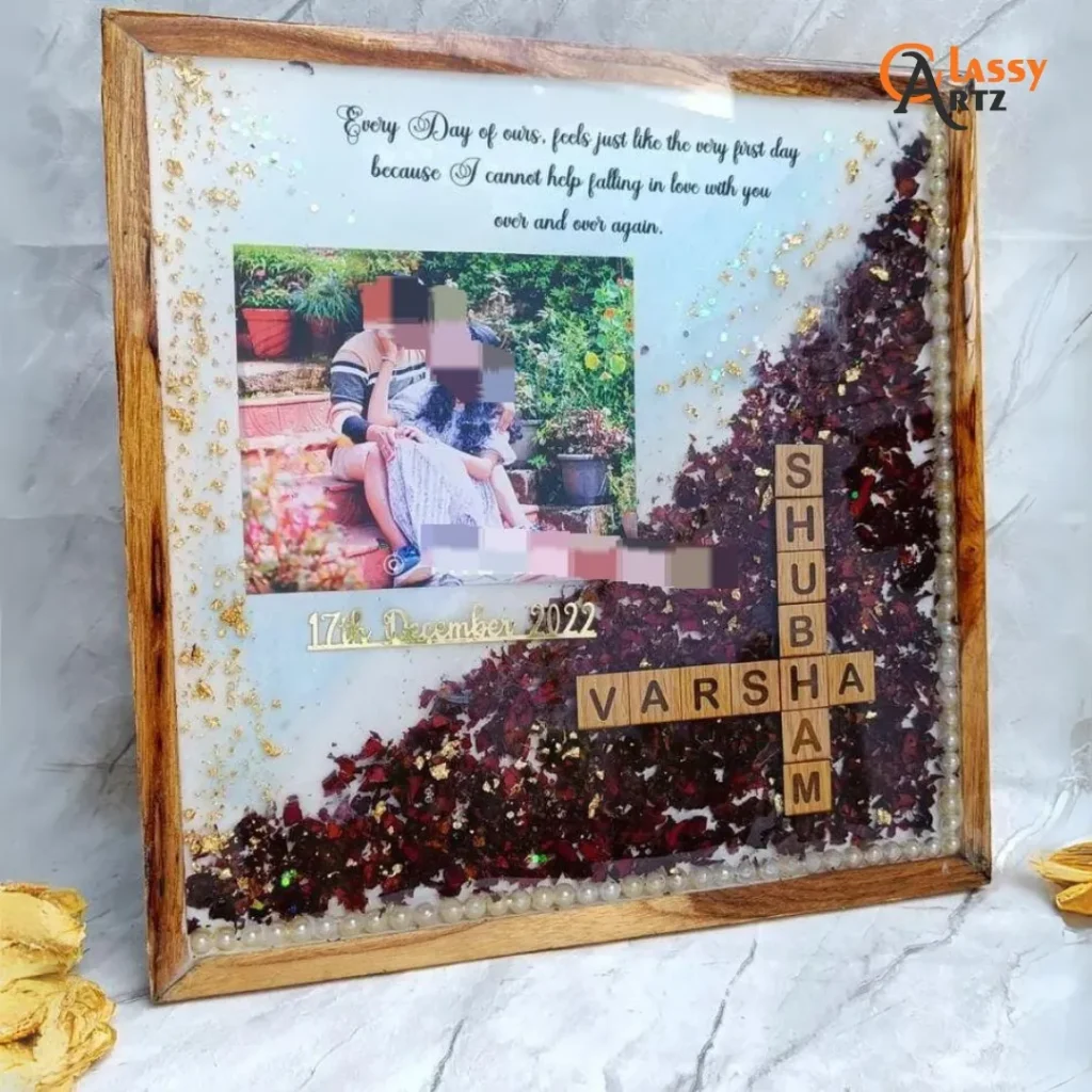 Handmade Square Wedding Garland Preserved Resin Frame (12 Inches)