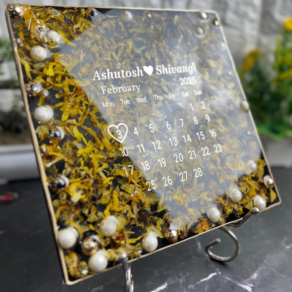 Anniversary Wedding Memory Resin Keepsake ( 8- Inch)