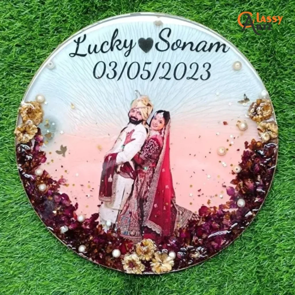 Custom Resin Keepsake with Wedding Garland Preservation (8,12 Inches)