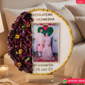 Varmala Preserved Round-Shaped Resin Photo Frame (10 Inch)