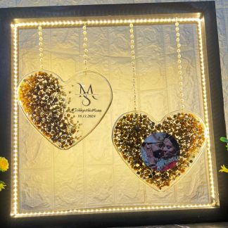 Hanging Heart Resin Frames with LED Wooden Stand