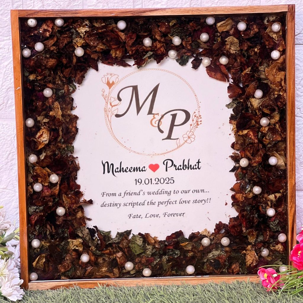 Garland Preservation Frame with Wedding Card (14 by 14- Inch)