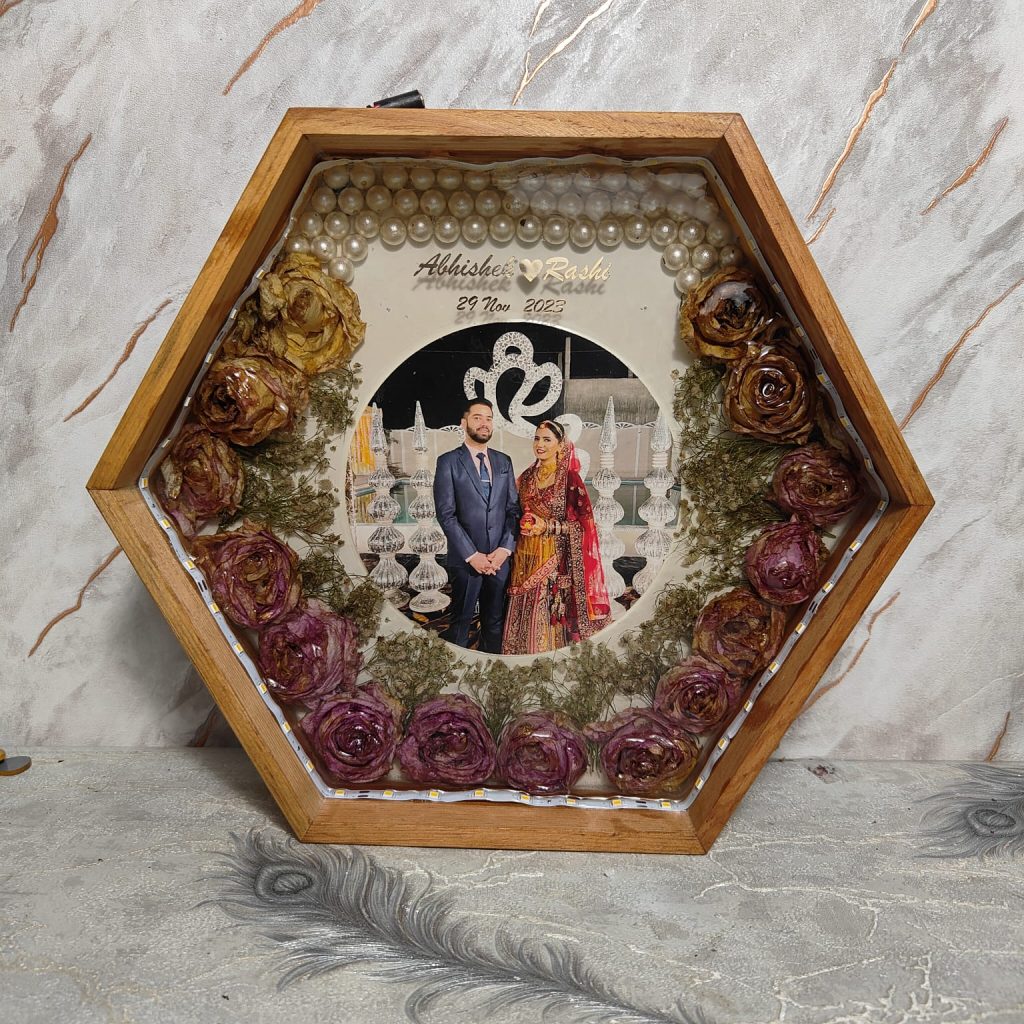 Resin Photo Frame with Varmala Preservation | (10) inch Wooden LED Frame