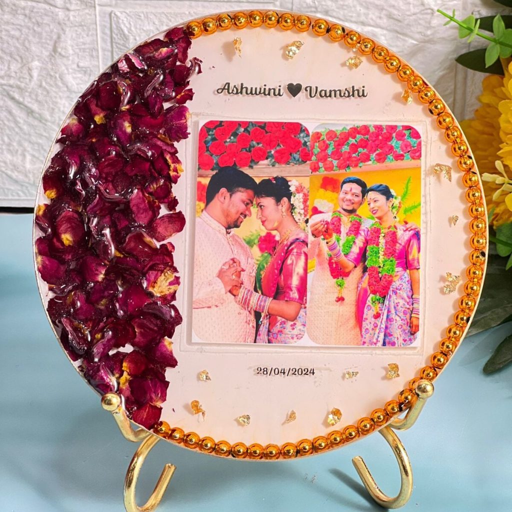 Resin Varmala Preservation (6 Inch) | Flowers Preserved in Resin