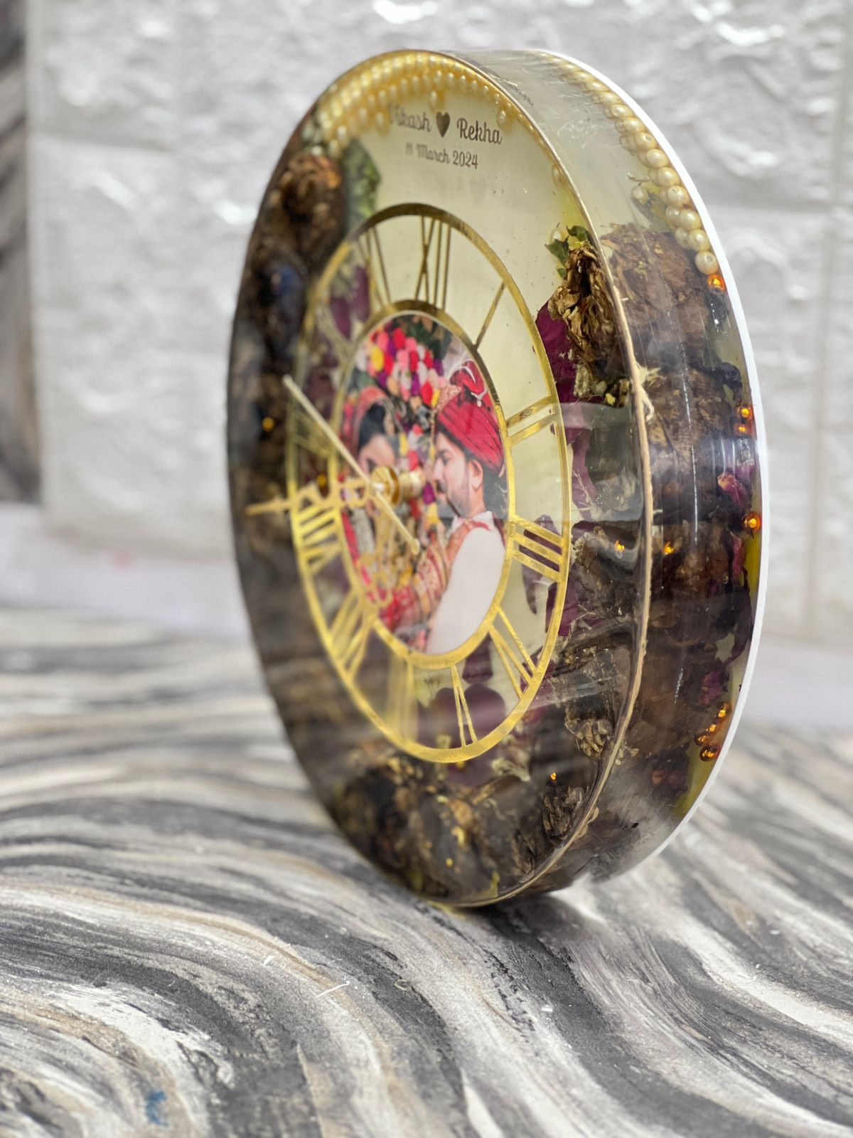 Resin Wall Clock with Wedding Garland Preservation ( 12inch ) - Image 5