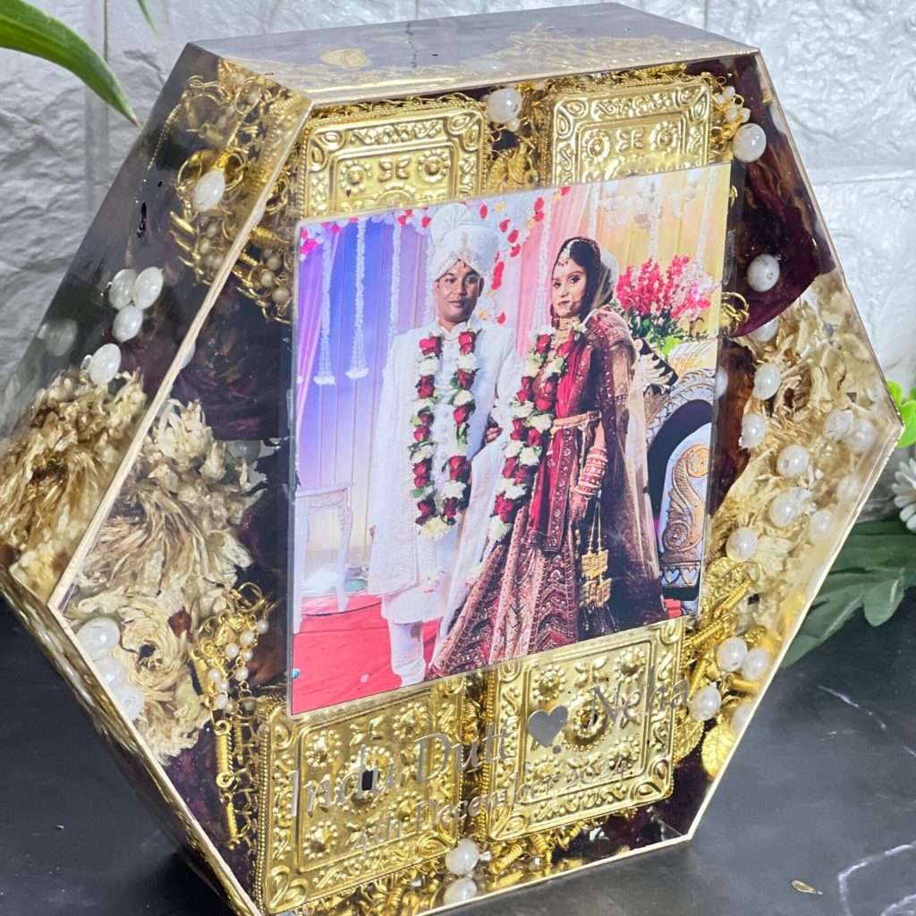 Shadi Jaymala & Kaleeras Preservation in Hexagonal Resin Frame