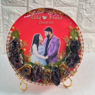 Resin Preserved Garland Photo Frame ( 8 inch )