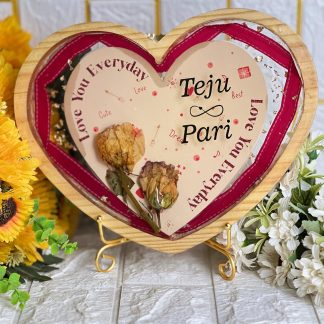 Heart Shape Resin Frame | Personalized Love Keepsake with Preserved Roses (8- Inch)