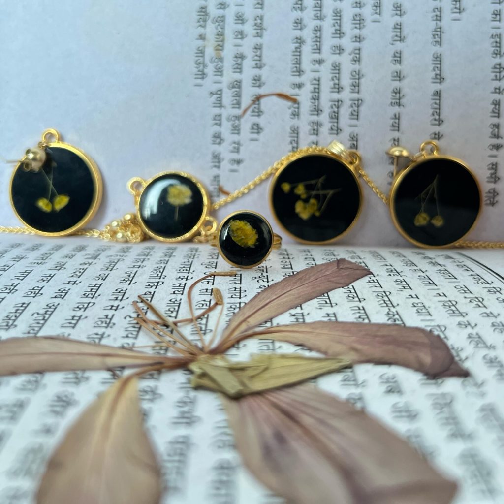 Real Flower Preserved Resin Jewelry Set