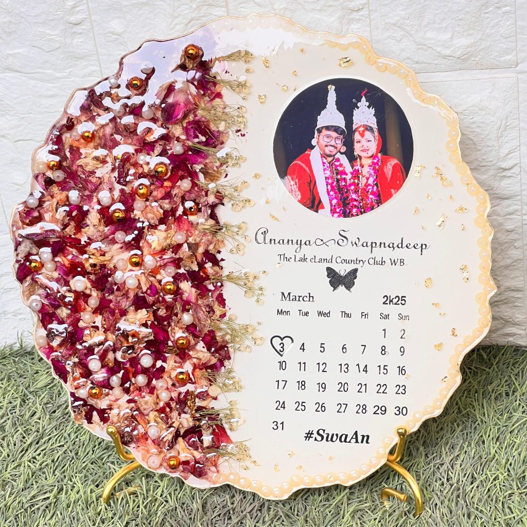 Wedding Date Resin Plate with Photo and Calendar ( 8- Inch)