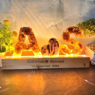 LED Resin Alphabet Name Frame with Couple Photo – (4) Inch