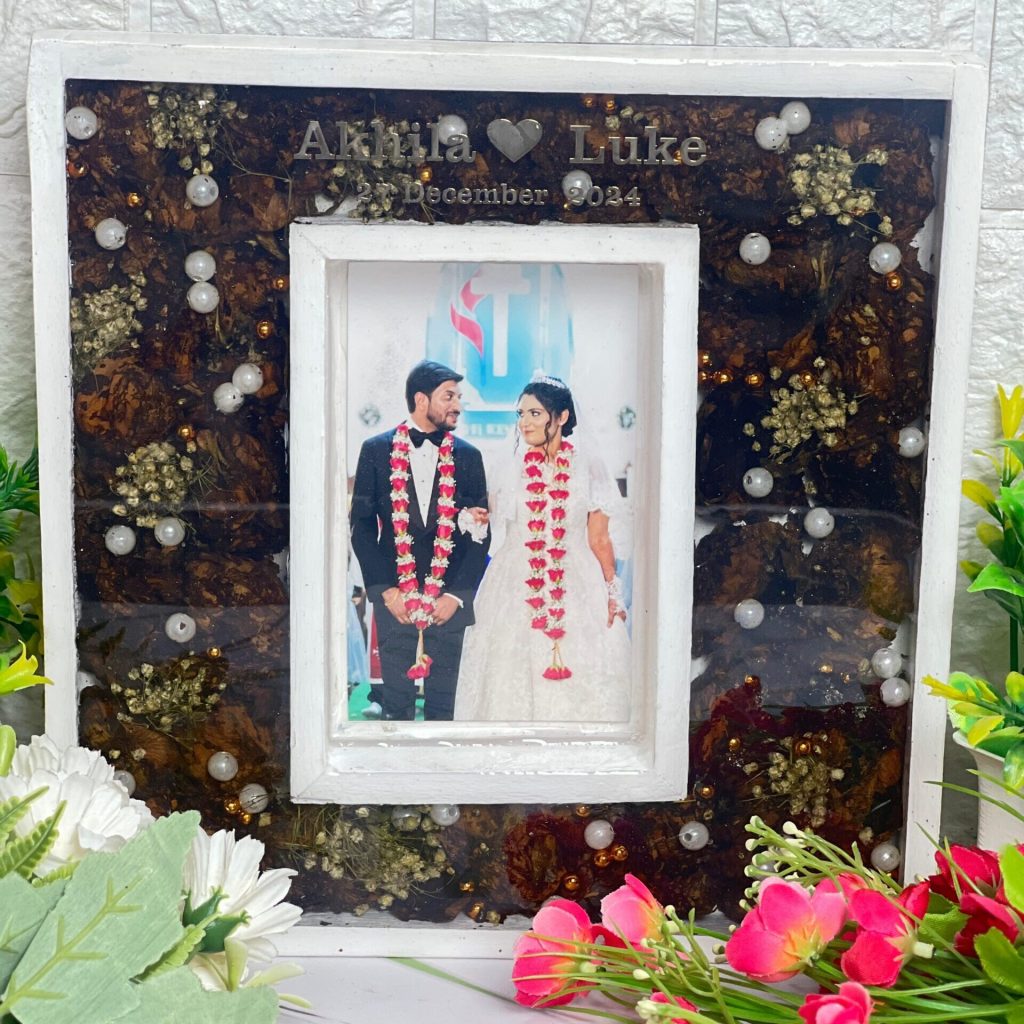 Square Resin Wedding Photo Frame with Real Flowers (10 by 10- Inches)